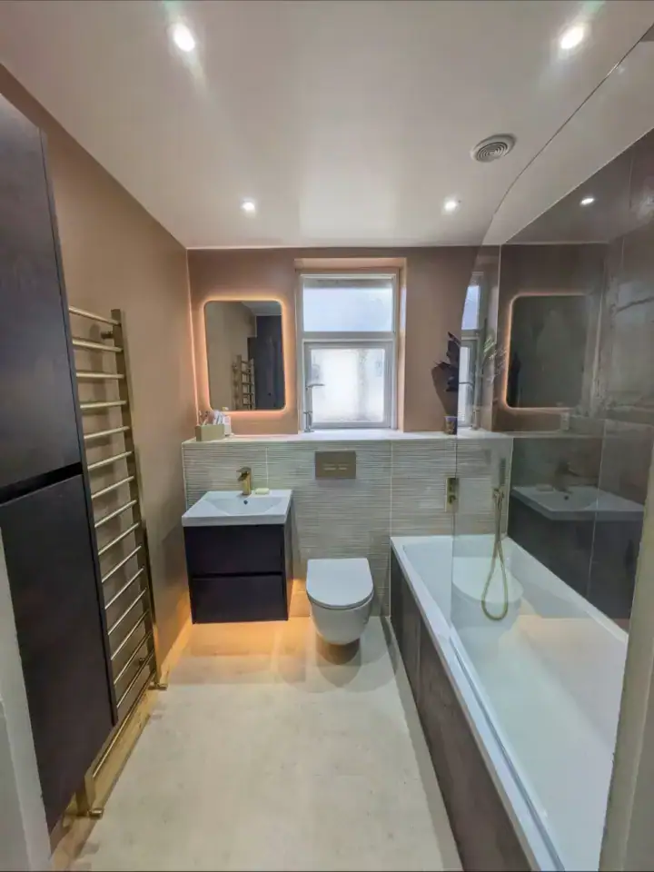 Warm Contemporary Luxury 06